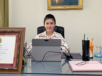 Lecture on interviews with 1st round of
postgraduate students, warm and
friendly. If you're interested in
applying for a master's degree, please.
You're all kind. It only takes a year to
study. Sunandha Park