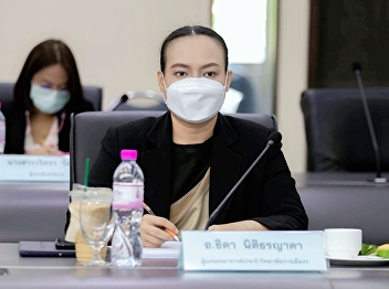 The 7th Faculty and Civil Servants'
Council Meeting No. 6/2021, June 17,
2021 at 1:30 p.m., Assistant Professor
Veera Chotithamaporn presided over the
meeting of the Faculty and Civil
Servants Council. Series 7 No. 6/2021